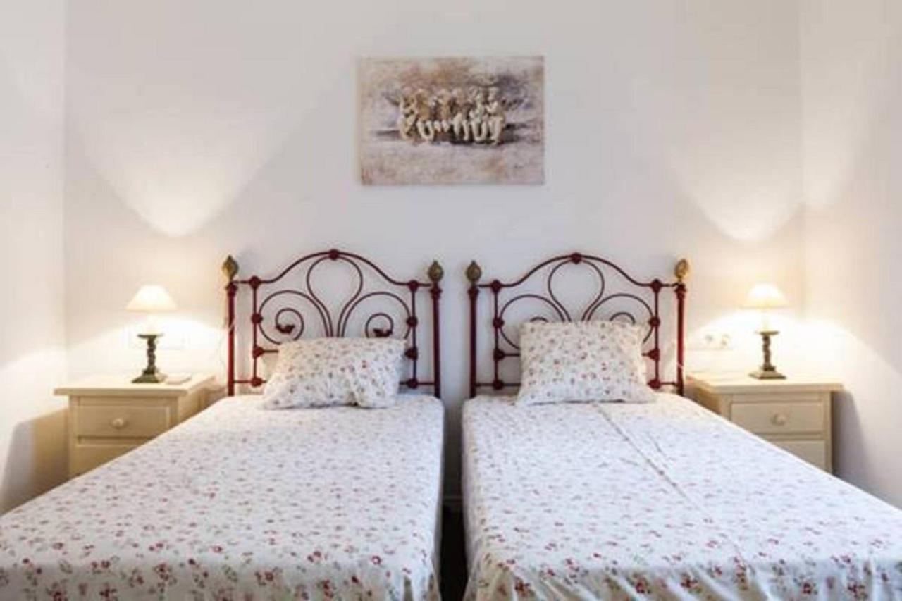 Apartamentos Rg Arenal إشبيلية الغرفة الصورة